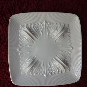 Lennox plate/ ashtray, cream with gold border.